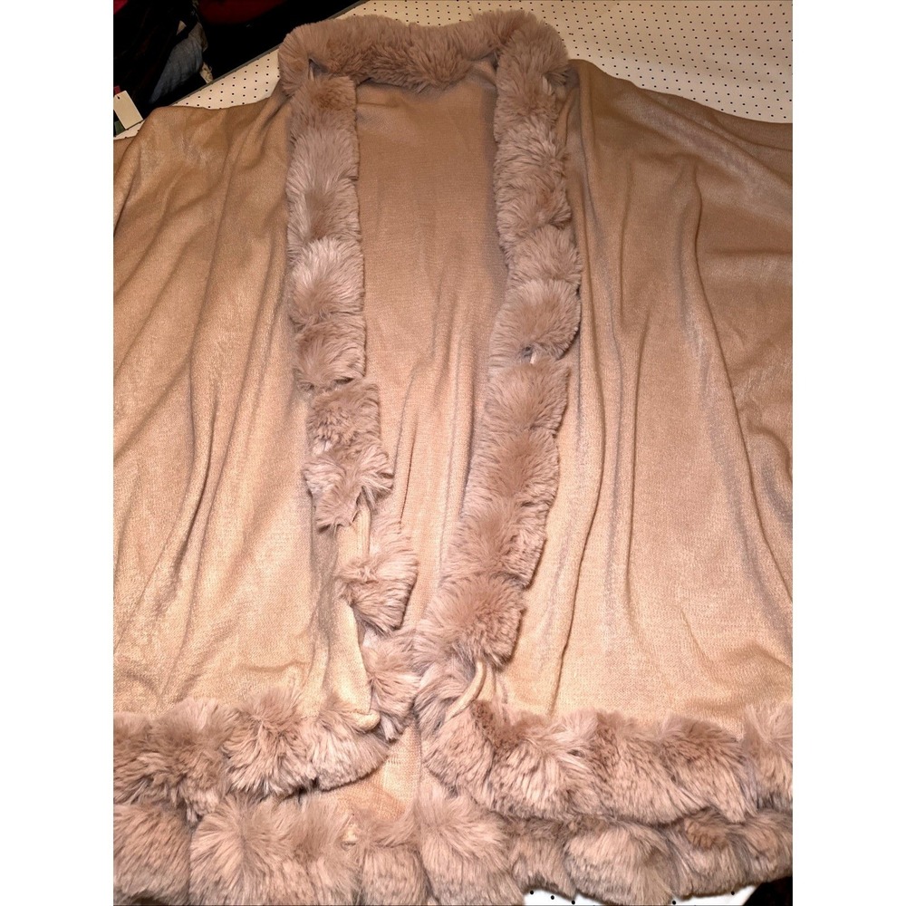 Luxury Faux Fur Trim Knit Poncho Wrap Shawl Cardigan One Size Soft Pink Cozycore - Picture 5 of 7
